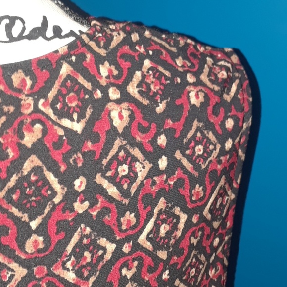 CHAPS XL Sleeveless "Classic Executive" Top - Picture 7 of 8